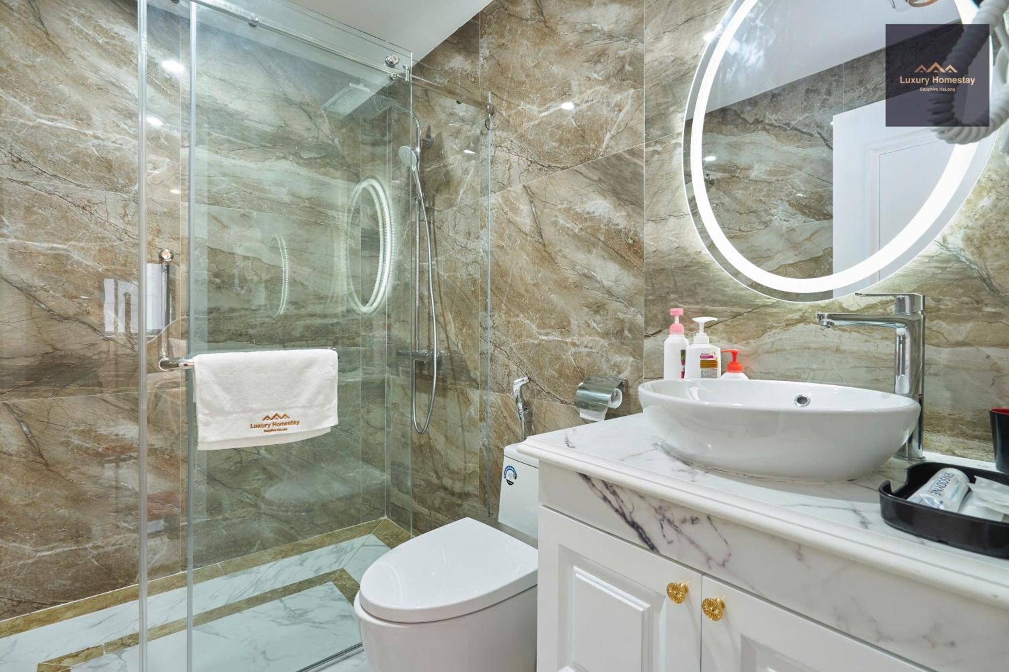 Luxury Homestay Vinhomes Dragonbay הלונג מראה חיצוני תמונה